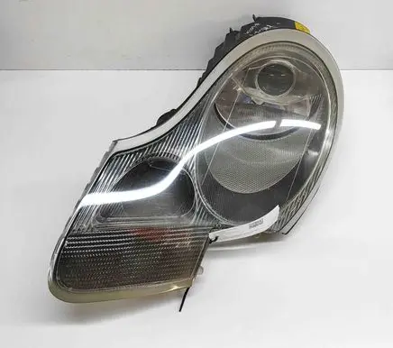 Porsche Boxster 986 Headlight/headlamp 99663105701 0301096371