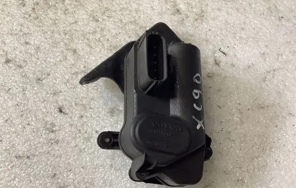 Volvo XC90 Intake manifold valve actuator/motor 30757452