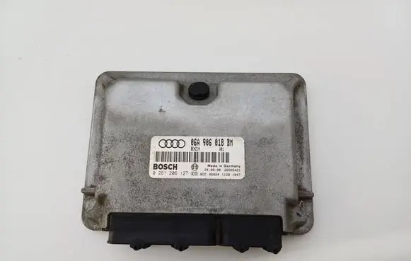 Audi A3 S3 8L Engine control unit/module 06A906018BM
