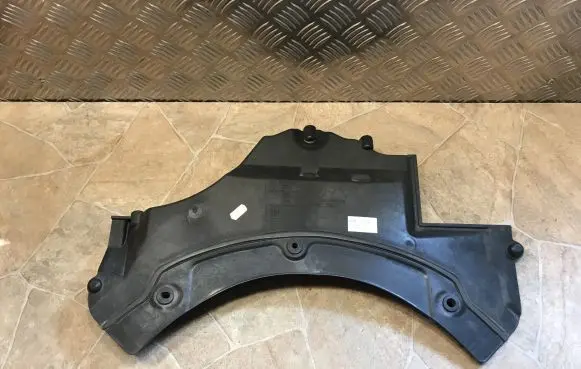 BMW 5 F10 F11 Heat shield in engine bay 7188421