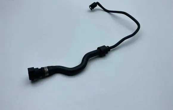 BMW 7 F01 F02 F03 F04 Engine coolant pipe/hose 7575435