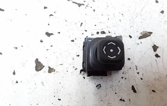 Lexus RX 450H Steering wheel adjustment switch 3F67