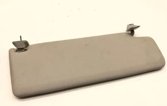 Volkswagen Tiguan Sun visor 