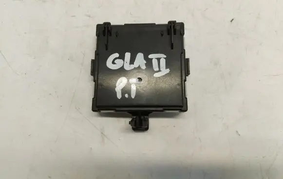 Mercedes-Benz GLA H247 Door control unit/module A1779008511