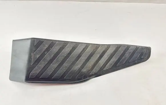 Volkswagen Tiguan Foot rest pad/dead pedal 5QC864778