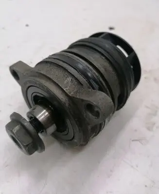 Volkswagen Transporter - Caravelle T5 Water pump 070121011D