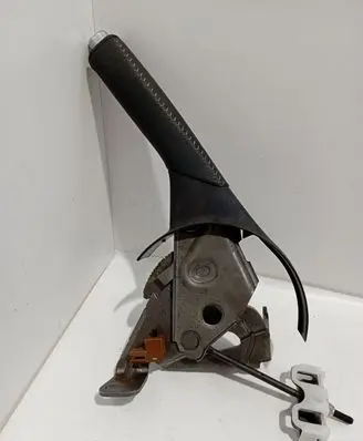 Toyota Yaris Handbrake/parking brake lever assembly 151114N