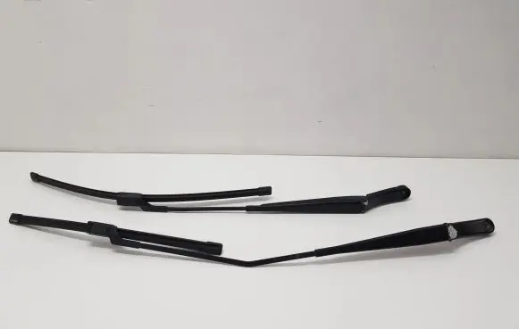 Volkswagen Caddy Front wiper blade arm 2K1955410A 2K1955409A