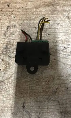 Volvo S80 Seat heating relay 9442947