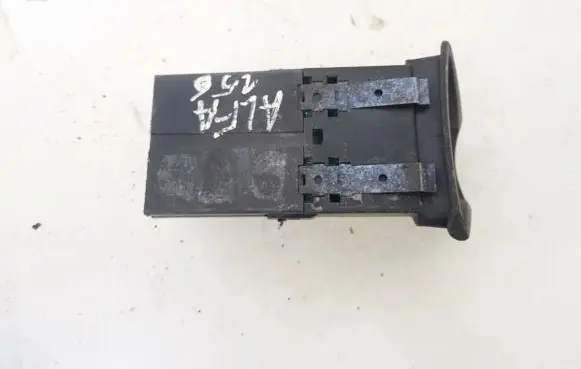 Alfa Romeo 156 Screen/display/small screen 29822501112