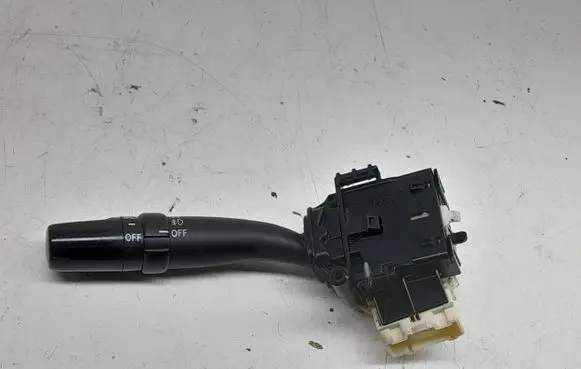 Toyota Corolla Verso E121 Indicator stalk 8414005110