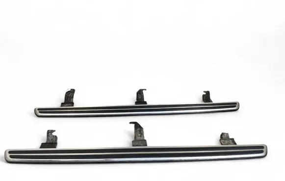 Audi Q7 4M Thresholds for All-terrain vehicles 4M0071065 4M0071066