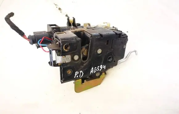 Audi A6 S6 C5 4B Front door lock 4b1837016b