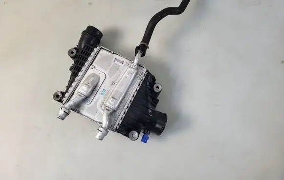 Jaguar XF X260 Intercooler radiator GX736K775AC