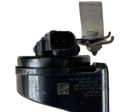 Seat Ibiza V (KJ) Horn signal 5Q0951221D