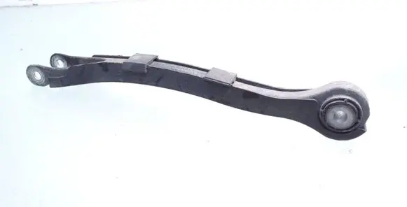 Rear control arm