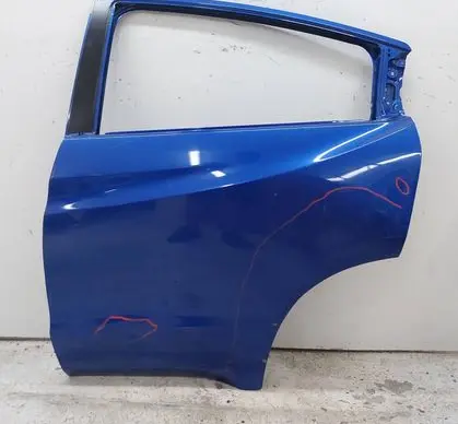 Honda HR-V Rear door