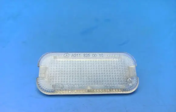 Mercedes-Benz E W211 Rear door interior light A2118250010