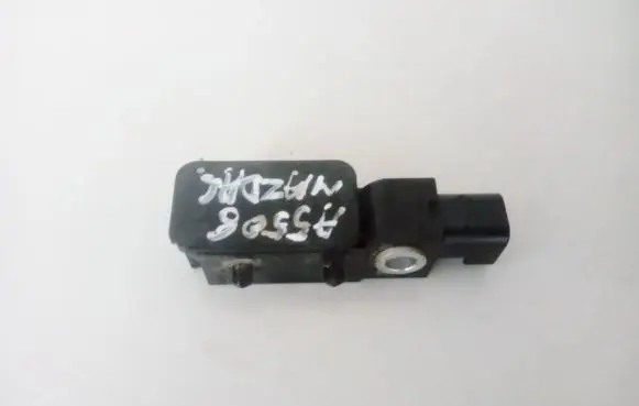 Mazda 6 Airbag deployment crash/impact sensor gj6a57kc0 23dv013ee382