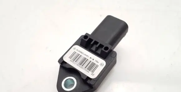 Mercedes-Benz A W169 Airbag deployment crash/impact sensor A1698210451 04512705608394