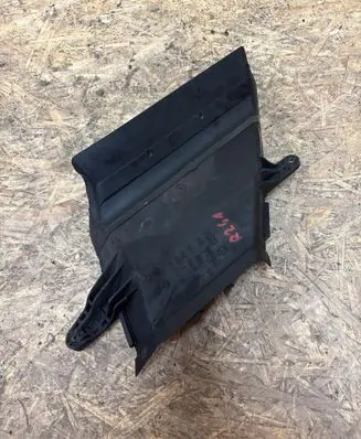 Audi A5 8T 8F Air intake duct part 8K0129618 8K0129618A