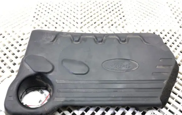 Ford Focus Engine cover (trim) JN1Q-6A949-AC