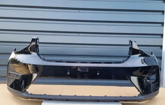 Volvo XC40 Front bumper 31690933