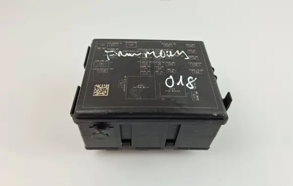 Fiat Freemont Fuse module 68068355AB P68068355AB