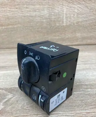 Opel Astra G Light switch 90561381