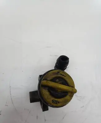 Saab 9-5 Oil fill pipe B8133