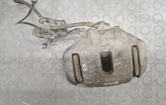 BMW 5 E60 E61 Front brake caliper