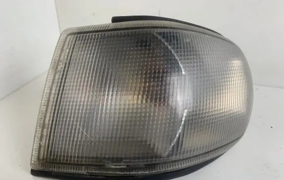 Saab 9000 CS Front indicator light 136753 4521290