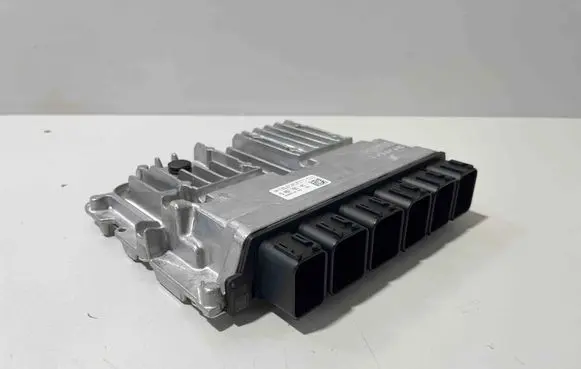 BMW 3 G20 G21 Engine control unit/module 5A57781 5B32771