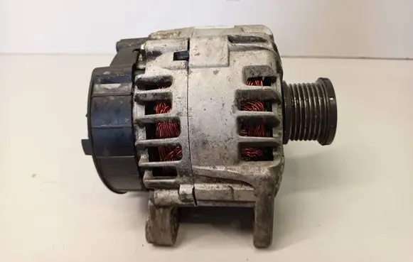 Renault Trafic II (X83) Generator/alternator STX100107R