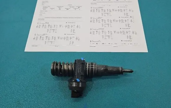 Audi A6 S6 C5 4B Fuel injector 0414720214 IMPRK1543244