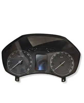 Skoda Octavia Mk2 (1Z) Speedometer (instrument cluster) 1Z0920841E V0920086 SKZ7Z0E3335624