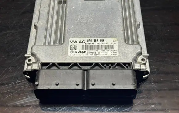Audi A3 8Y Engine control unit/module ECU 06Q907309 0261S21716