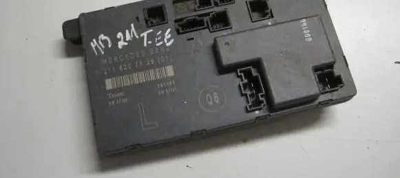 Mercedes-Benz E W211 Door control unit/module 2118207526