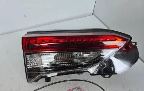 Toyota RAV 4 (XA50) Tailgate rear/tail lights 815900R06000 339530