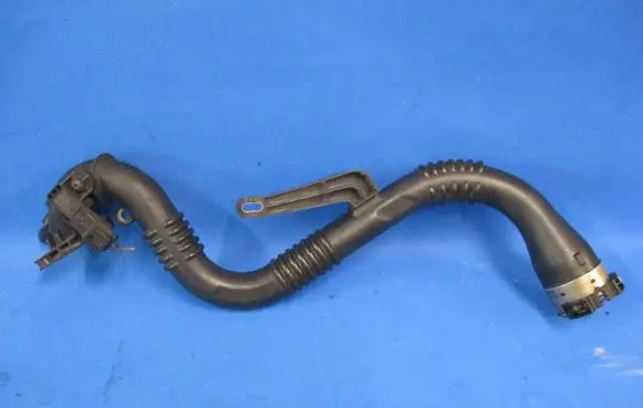 Intercooler hose/pipe