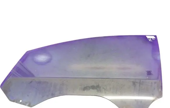 Fiat Croma Front door window glass four-door 