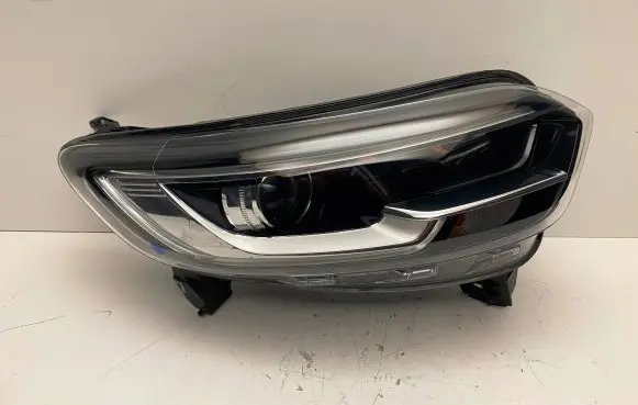 Renault Kadjar Headlight/headlamp 260101096R 01177006 011770060014906
