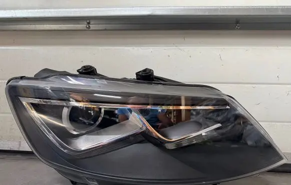 Seat Alhambra (Mk2) Headlight/headlamp 7N5941752