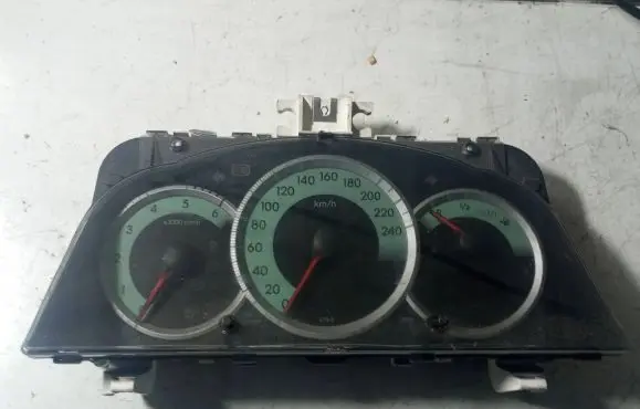 Toyota Corolla Verso AR10 Speedometer (instrument cluster) 838000F090 MB2574303100