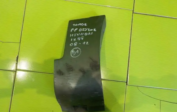 Hyundai ix 55 Front arch trim PRZOD 10AB2 877523J000