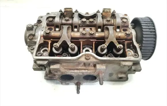 Subaru Impreza I Engine head 307EK