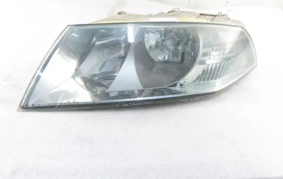 Skoda Octavia Mk2 (1Z) Headlight/headlamp
