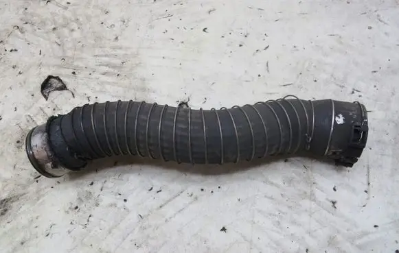 BMW X1 E84 Intercooler radiator GMAUTO4574097