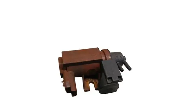 Volvo V50 Turbo solenoid valve 6G9Q9E882CA