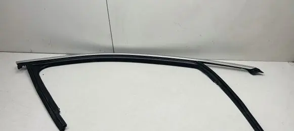 Audi Q8 e-tron Rubber seal front door window/glass 4KE837432B